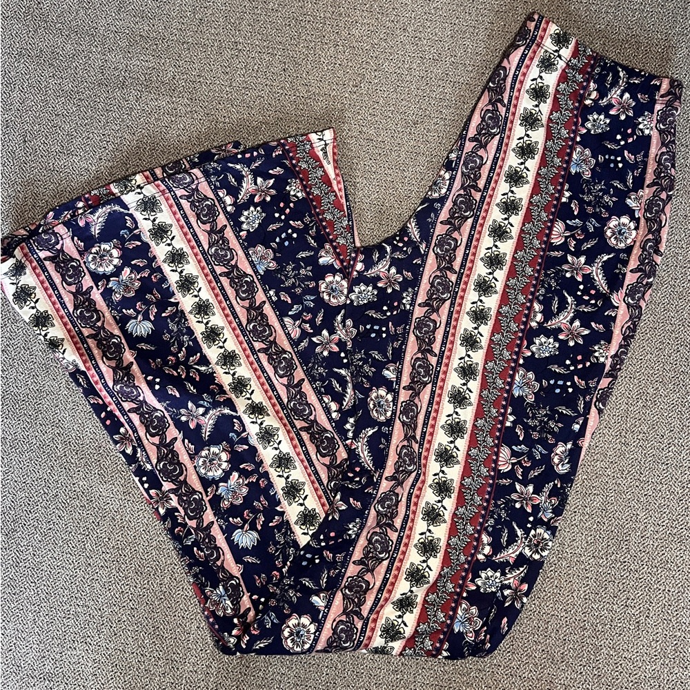 Fashion Nova flare pants